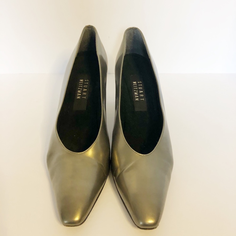 Stuart Weitzman Vintage Gold Pumps - Picture 5 of 7
